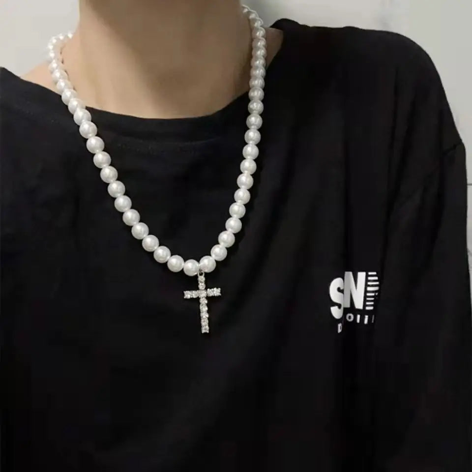 European and American artificial pearl cross necklace trend hip hop pendant retro clavicle chain ladies couple pendant gift