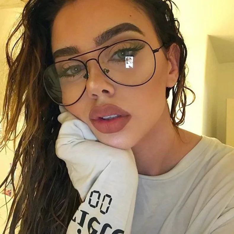 2023 Fashion Polit Glass Frame Women Retro Clear Lens Optical Glasses Brand Designer Black Frame Alloy Eyeglasses Unisex