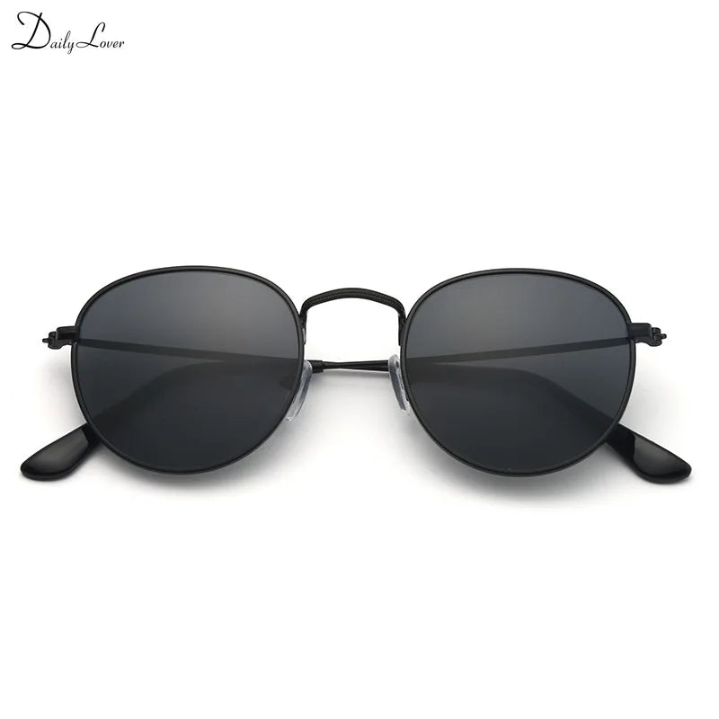 1PC Retro Sunglasses with Metal Frame Trendy Sunglasses Men and Women Street Photo Sunglasses  Round Frame Hd sunglass