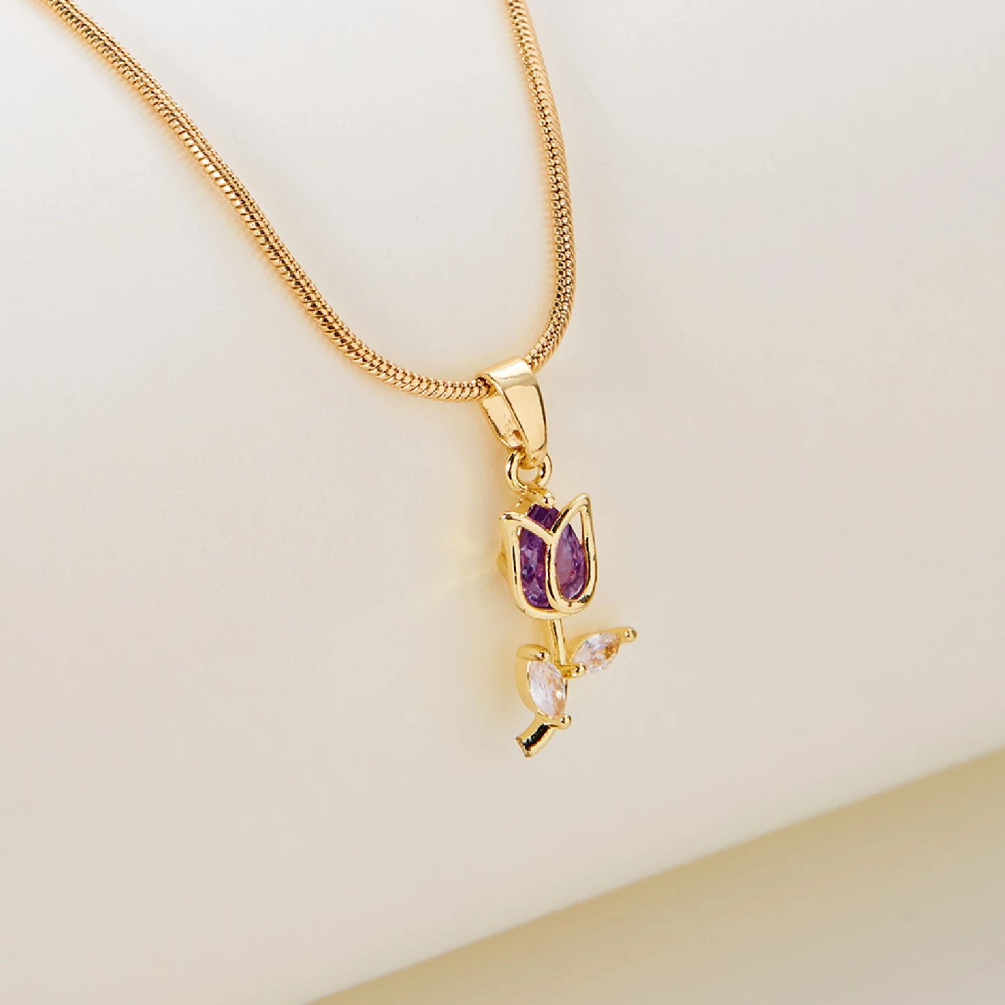 Light Luxury Zircon Tulip Flower Pendant Necklace for Women Elegant Stainless Steel Clavicle Chain Fashion Party Jewelry Gift