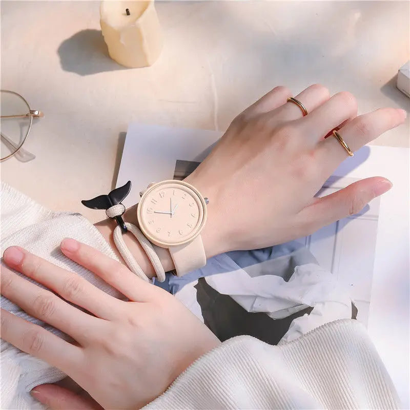 Fashion Makaron Simple   Women's Quartz Watch Ins High Beauty Student  Man And Women Style Round Leisure Vintage Wristbatch