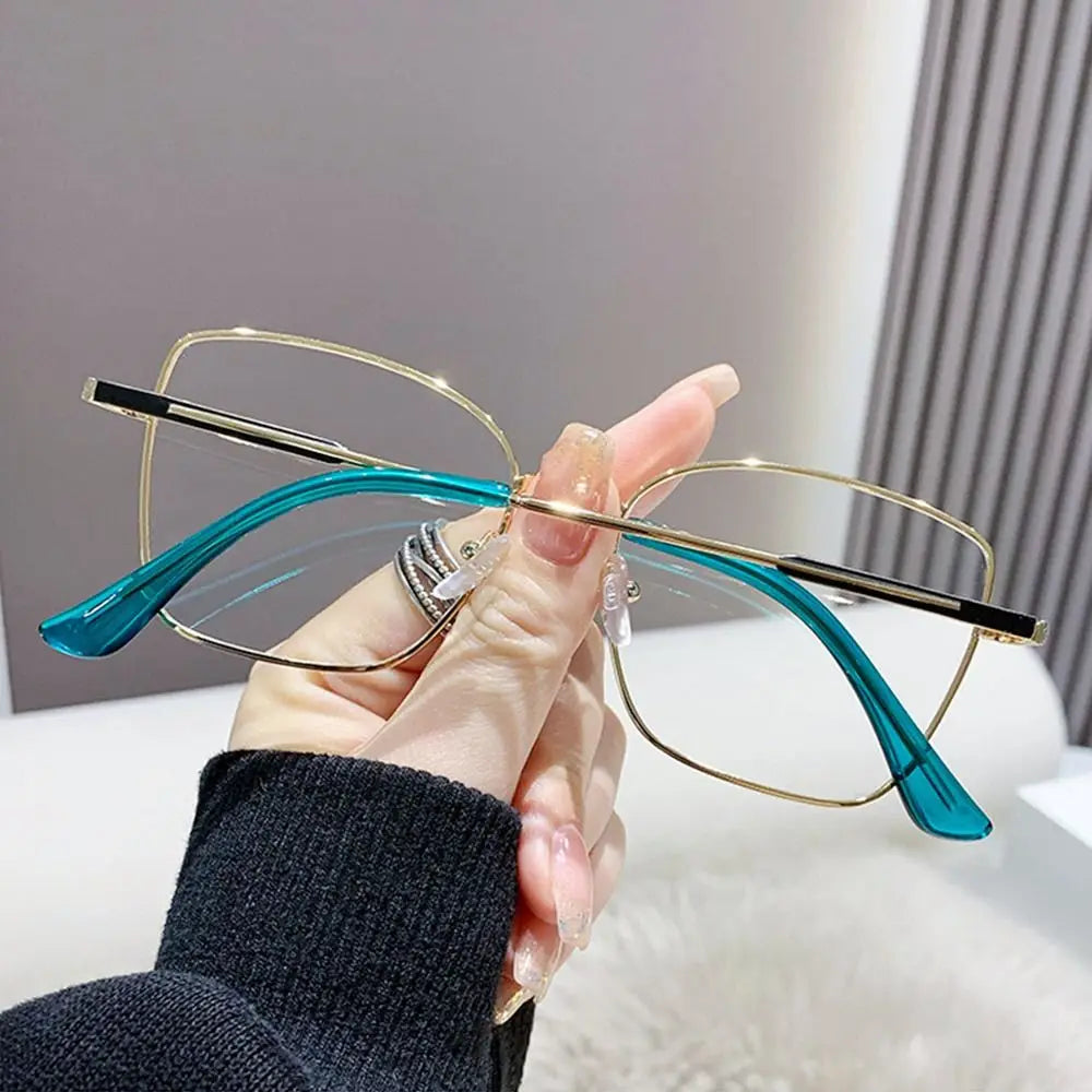 Blue Light Blocking Women Designers Eyeglasses Optical Spectacle Computer Eye Protection Glass Fashion Eyewear