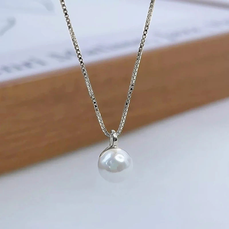 Huitan Simple Elegant Round Imitation Pearl Pendant Necklace for Women Silver Color/Gold Color Daily Wear Wedding Trendy Jewelry