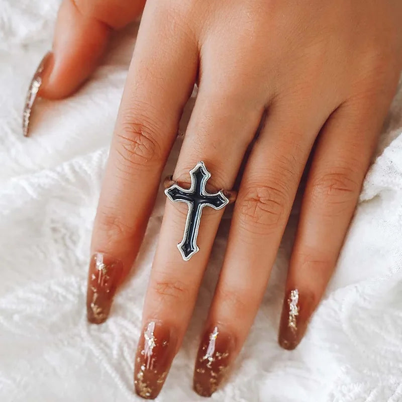 Vintage Punk Enamel Rings for Men Women Hip Hop Rock Exaggerated Black Drop Oil Cross Finger Ring Jewelry Gifts