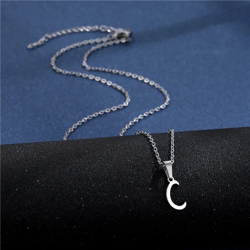 Fashion Initial Letter Pendant Necklace for Women Simple Stainless Steel Letter Glossy Clavicle Chain Choker Necklaces Jewelry