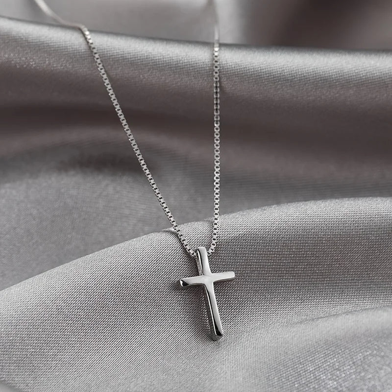 1pc Minimalist Style Silvery Cross Pendant Necklace, Exquisite Holiday Party Commemorative Gift Anniversary Party Gifts, Jewelry