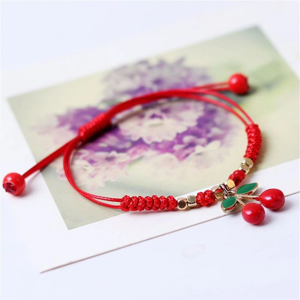 Handwoven Strawberry Cherry Bracelets Cute Red Rope Friendship Jewelry for Girls Sweet Fruit Pendan Accessories Fashion Gifts