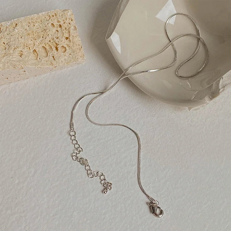 High Quality Thin Snake Bone Necklace For Women Girls Delicate Dainty Necklace Simple Clavicle Chain Party Jewelry Accessories