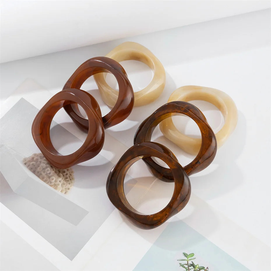 Ingemark Boho Brown Irregular Acrylic Resin Chunky Bangles for Women on Hand Goth Geometric Charm Bracelets Couple Jewelry Gift