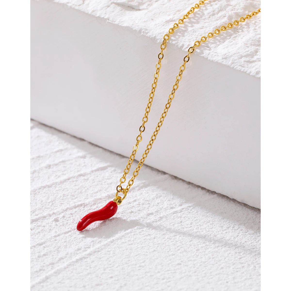 YACHAN Minimalist 18K Gold Plated Stainless Steel Chains Necklace for Women Creative Enamel Red Hot Pepper Pendant Cute Jewelry