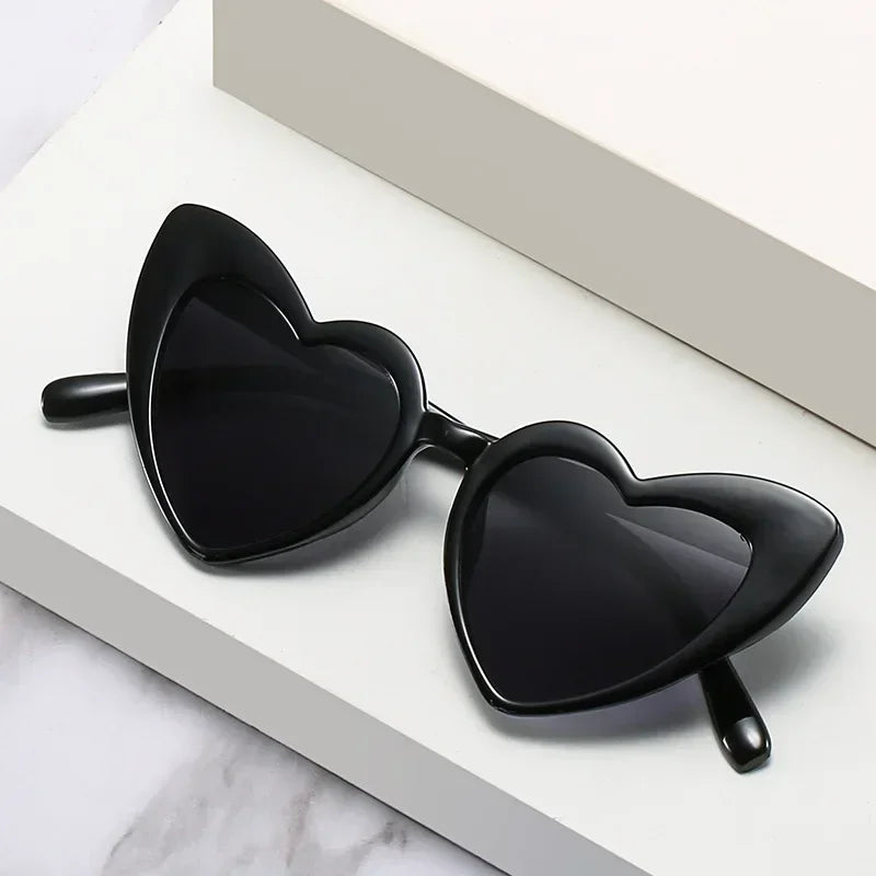 Kids Cute Heart Shaped Sunglasses Red Black Lens Frame Fashion Girls Sun Glass Outdoor Beach Spectacles