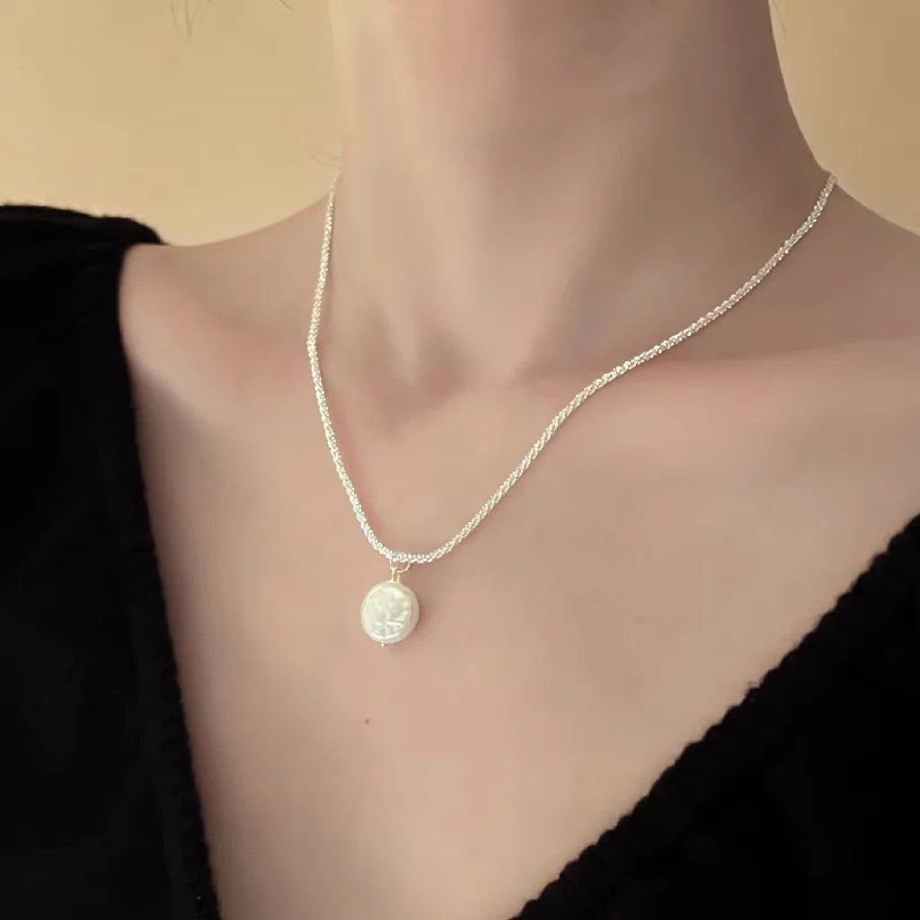 Baroque Button Pearl Pendant Necklace for Women Fashion Silver Color Stainless Steel No Fade Sparkling Clavicle Chain Jewelry