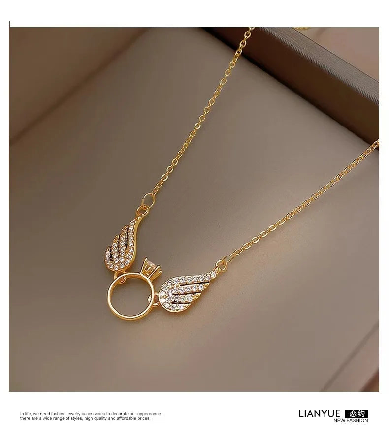 AU750 zircon small wings 999 24K real gold circle pendant necklace for women Instagram niche collarbone necklace