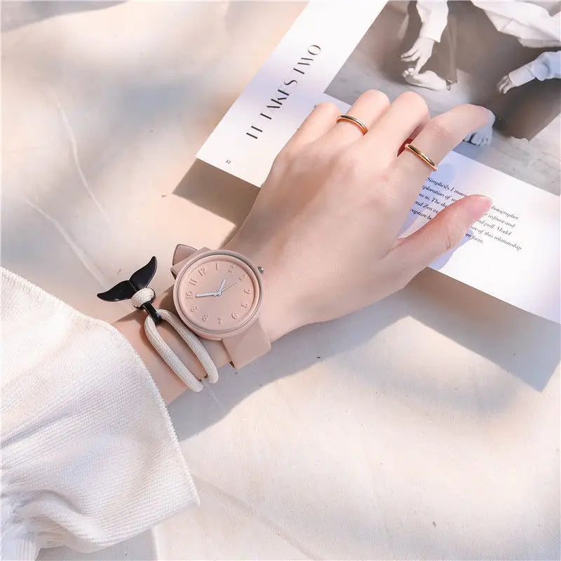 Fashion Makaron Simple   Women's Quartz Watch Ins High Beauty Student  Man And Women Style Round Leisure Vintage Wristbatch