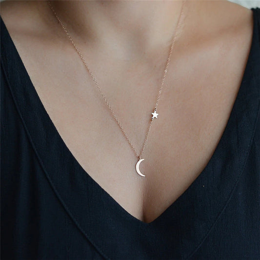 New Fashion Star Moon Necklaces for Women Gold Color Metal Links Short Chain Neck Jewelry Sexy Female Clavicle Necklaces Collar