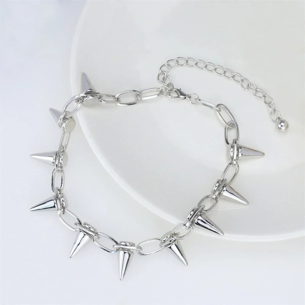 Punk Spike Chokers Necklaces Women Goth Rivet Collar Choker Necklace Men Metal Spike Link Chain Unisex Rock Night Club Jewelry