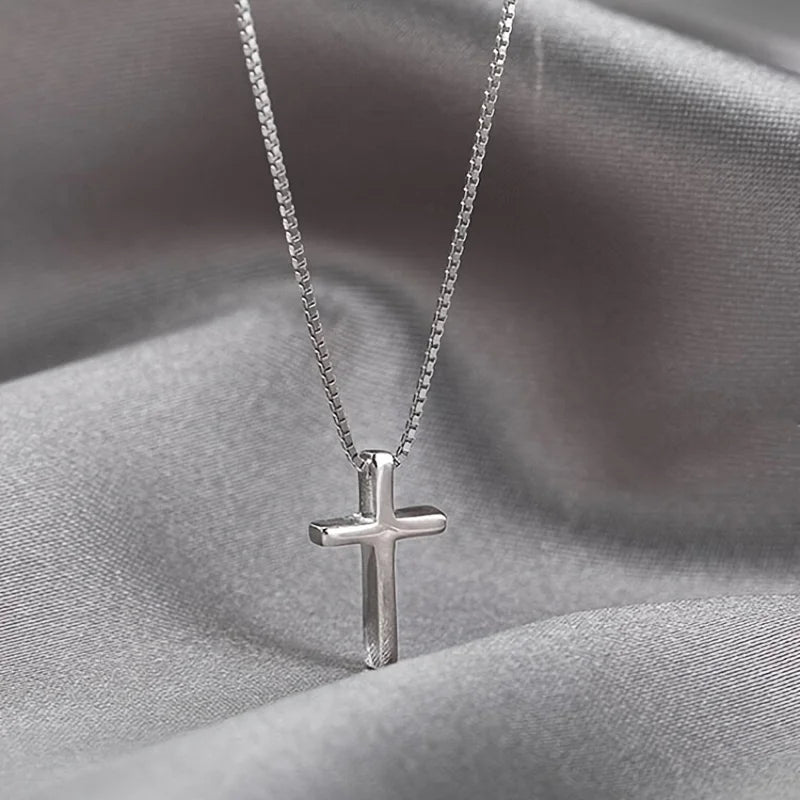 1pc Minimalist Style Silvery Cross Pendant Necklace, Exquisite Holiday Party Commemorative Gift Anniversary Party Gifts, Jewelry