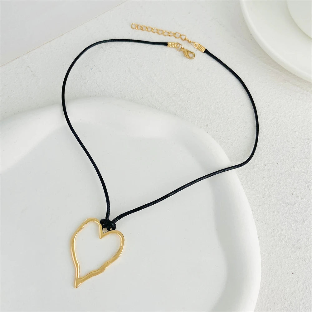 Fashion Geometry Necklace 1pc Zinc Alloy Pendant for Men and Women Jewelry Design Trendy Festival Gift Decoration Sweater Clothe