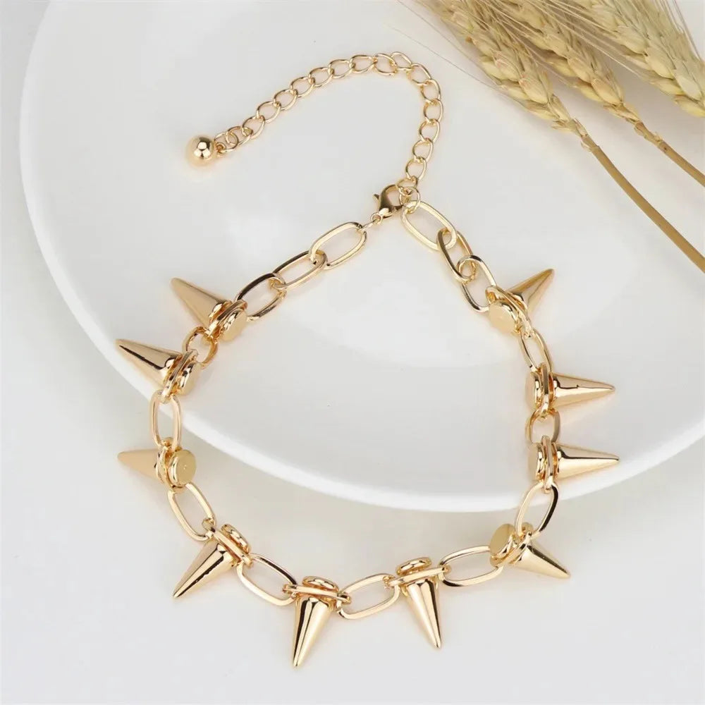 Punk Spike Chokers Necklaces Women Goth Rivet Collar Choker Necklace Men Metal Spike Link Chain Unisex Rock Night Club Jewelry