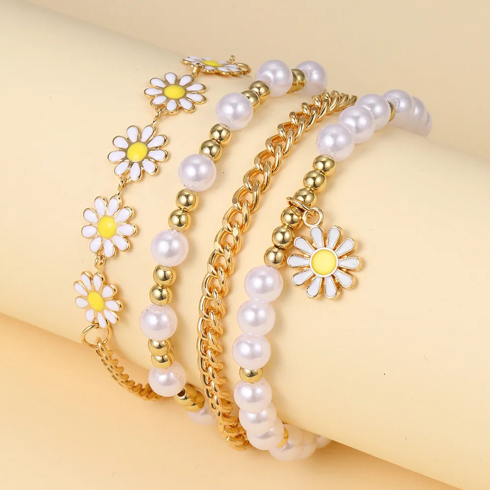 4pcs Vintage Small Daisy Flower Pendant Faux Pearl Bracelet Set for Women Bohemian Beaded Enamel Hand String Jewelry Gifts