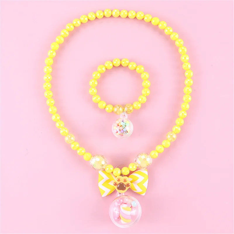 Cute Rabbit Pendant Necklace For Girls Bear Heart Beads Necklace For Children Fashion Jewelry Accessories 2023 Wholesale Trendy