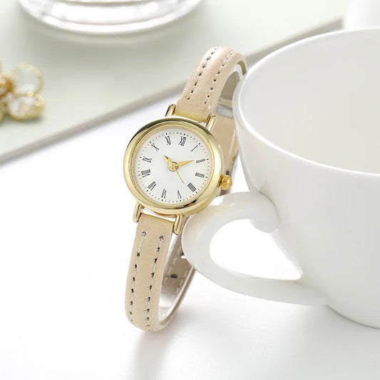 Simple Women Watches Luxury Design Leather Watch Ladies Quartz Wristwatch Womens Small Round Dial Clock Reloj Mujer