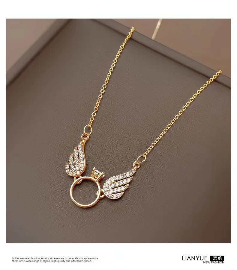 AU750 zircon small wings 999 24K real gold circle pendant necklace for women Instagram niche collarbone necklace