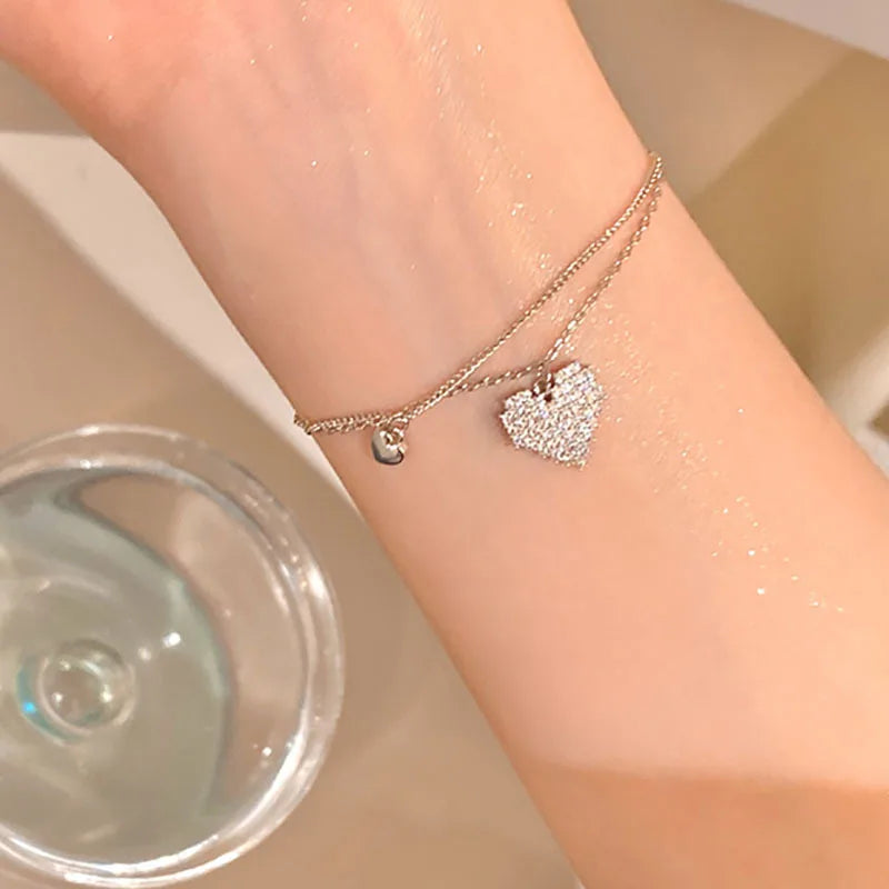 Y2K Zircon Ins Bracelets for Women Korean Fashion Sweet Girls Sparkling Hollow Heart Delicate Chain Bracelet Party Jewelry Gifts