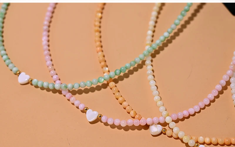 MOON GIRL Mother of Pearl Beads Heart Choker Fashion Dyed Natural Shell Necklace for Women Stainless Steel Collares Femme