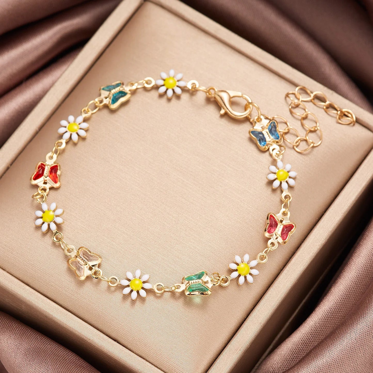 Fashion Sweet Flower Daisy Bracelet for Women Girl Y2K Accessories Handmade Colorful Beads Bracelet Boho Summer Pulseras Jewelry