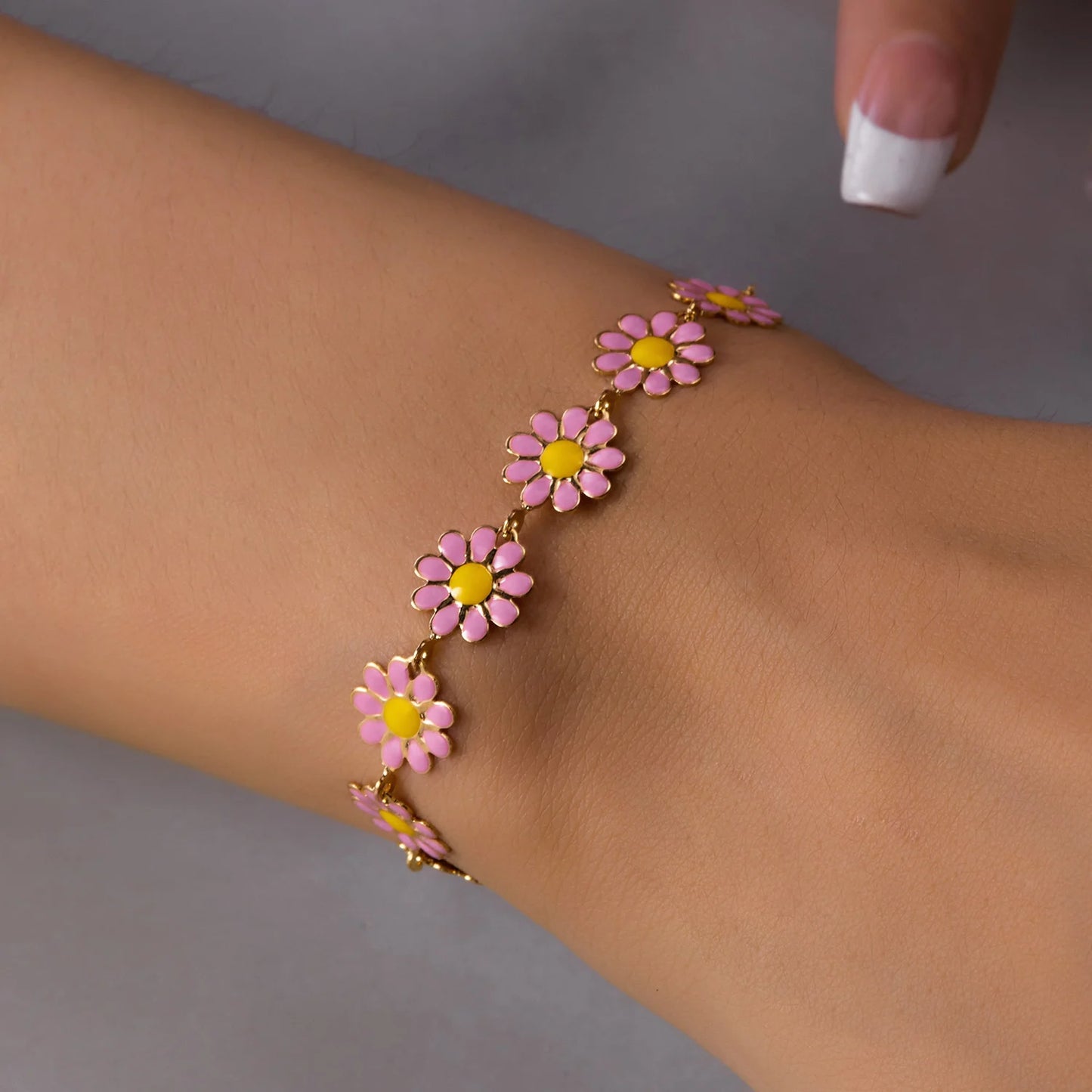 Fashion Sweet Flower Daisy Bracelet for Women Girl Y2K Accessories Handmade Colorful Beads Bracelet Boho Summer Pulseras Jewelry