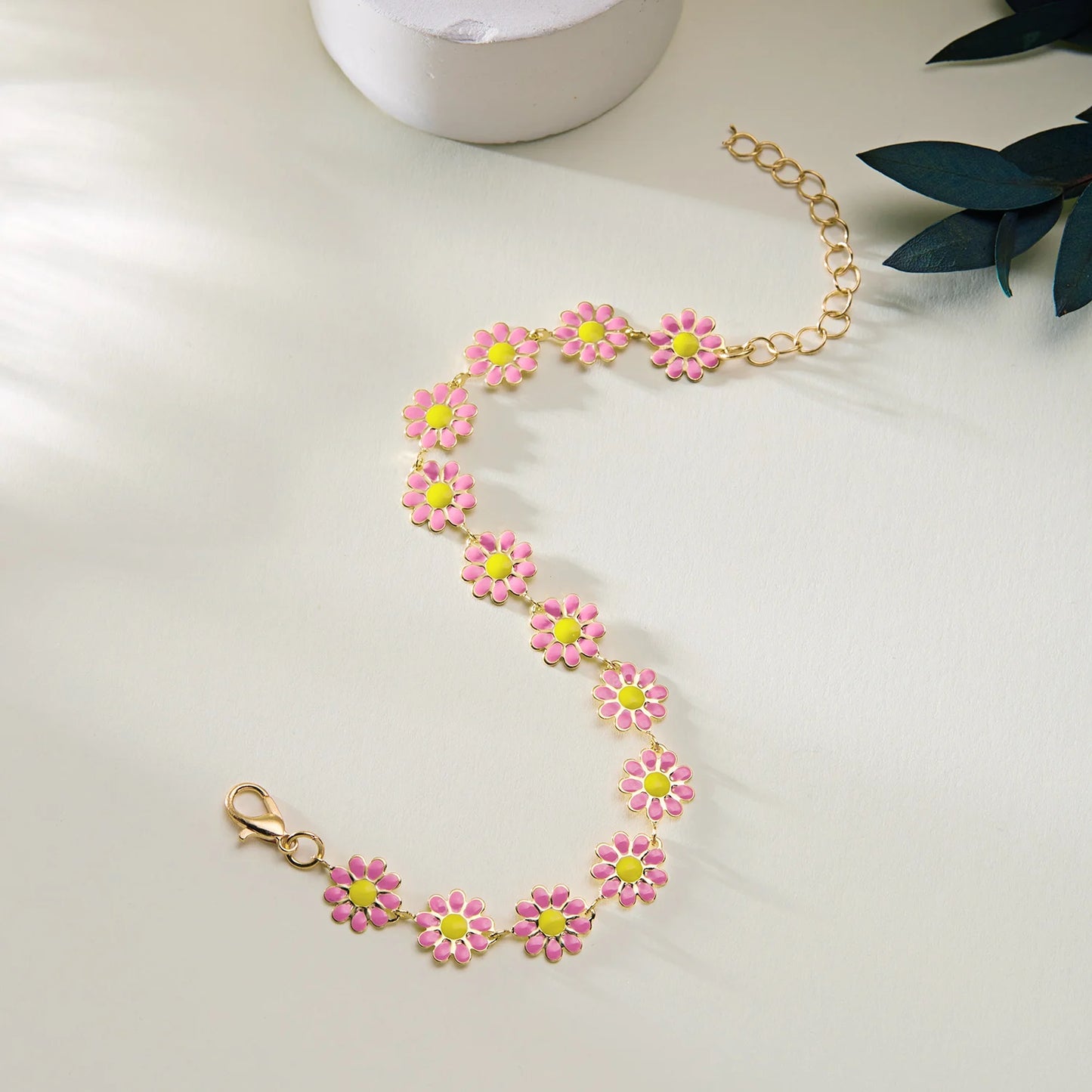 Fashion Sweet Flower Daisy Bracelet for Women Girl Y2K Accessories Handmade Colorful Beads Bracelet Boho Summer Pulseras Jewelry