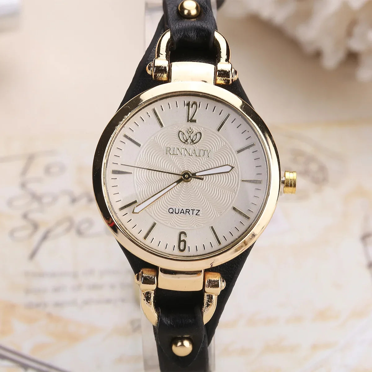 High Quality Ladies Watch Elegant Leather Strap Quartz Watch for Women New Casual Small Round Dial Wristwatches Clock Gift Reloj