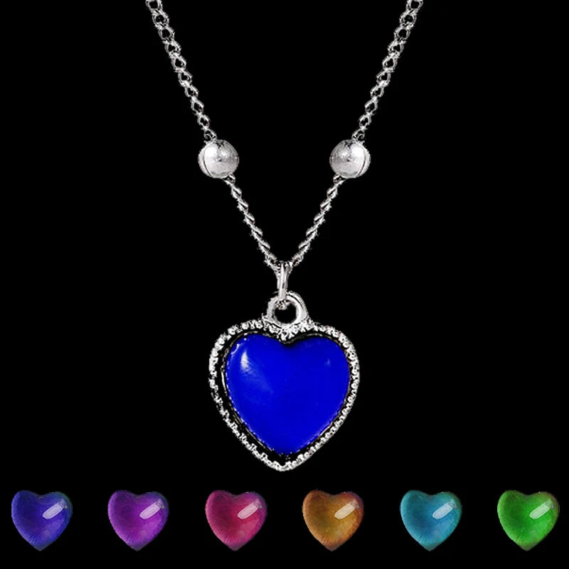 Thermochromic Mood Monitor Heart Pendant Necklace Color Change As Emperature Women Girls Clavicle Chain Necklaces Lover Jewelry