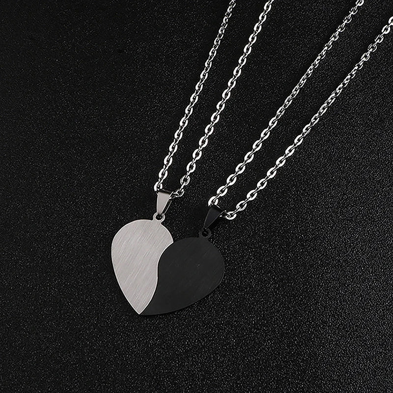 1 Pair Couples Jewelry Heart Necklaces Couple Necklace Stainless Steel Engraved Love Pendants Necklace Valentine's Day