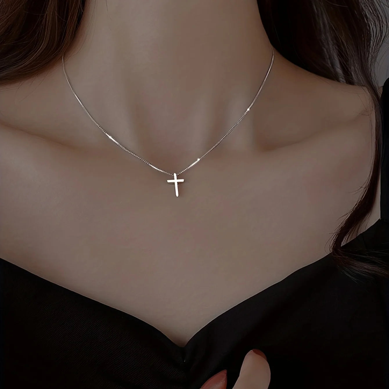 1pc Minimalist Style Silvery Cross Pendant Necklace, Exquisite Holiday Party Commemorative Gift Anniversary Party Gifts, Jewelry