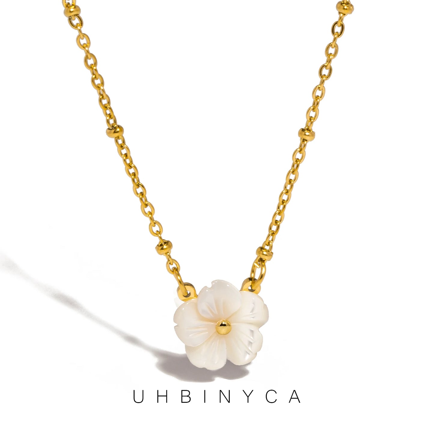 UHBINYCA Elegant Flower Shell Necklace for Women, Stainless Steel Chain Colorfast Jewelry