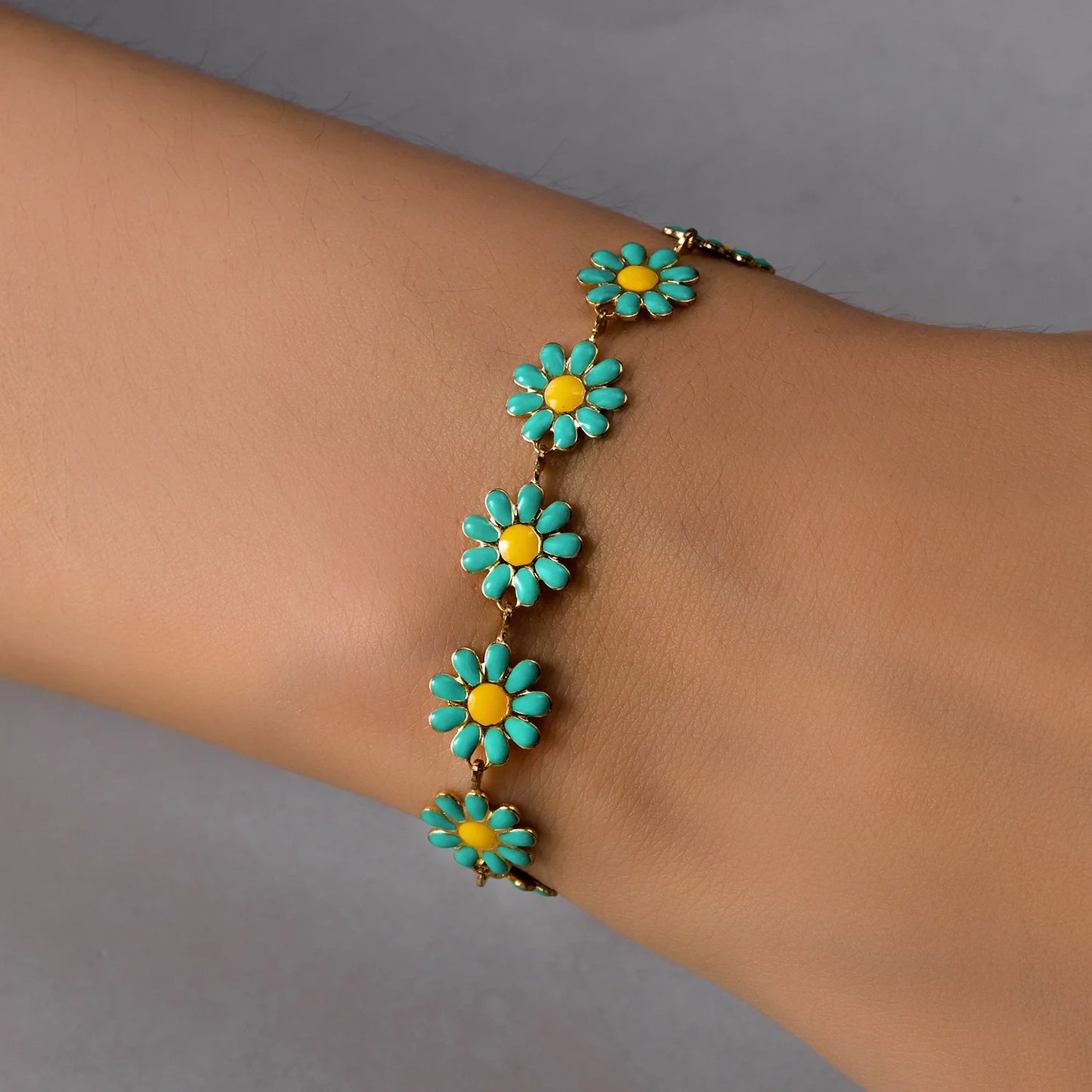 Fashion Sweet Flower Daisy Bracelet for Women Girl Y2K Accessories Handmade Colorful Beads Bracelet Boho Summer Pulseras Jewelry