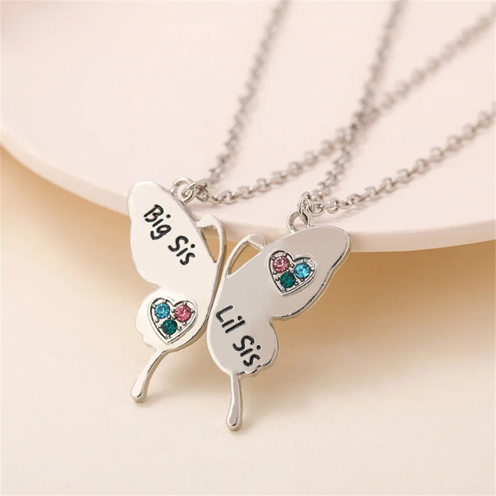 2 PCS Sister Necklace Big Sis Little Heart Stitching Pendant For Women Girl Butterfly Friendship Necklace Jewelry Banquet Gift