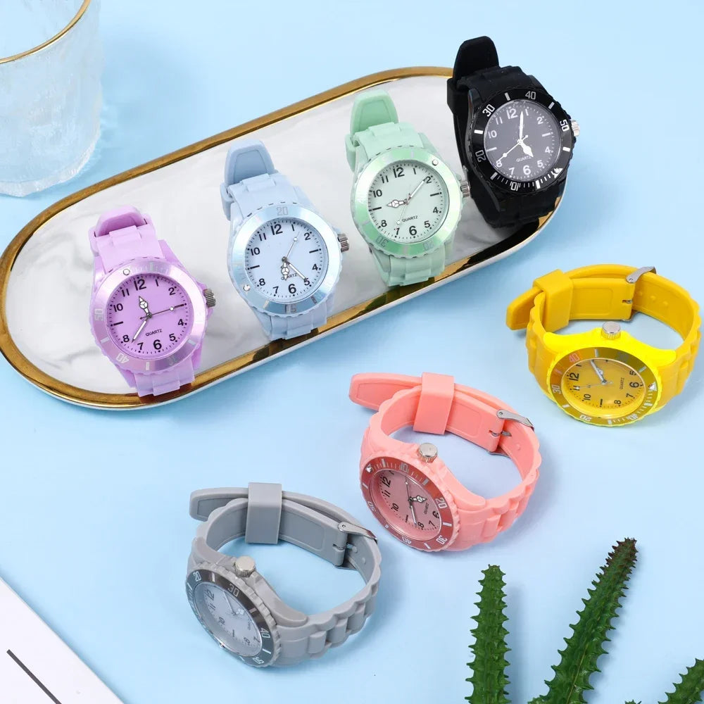 Luxury Women Men Quartz Watch Casual Candy Silicone Digital Sport Watches Electronic Clock Couple Wristwatch Girl Clock Relogios