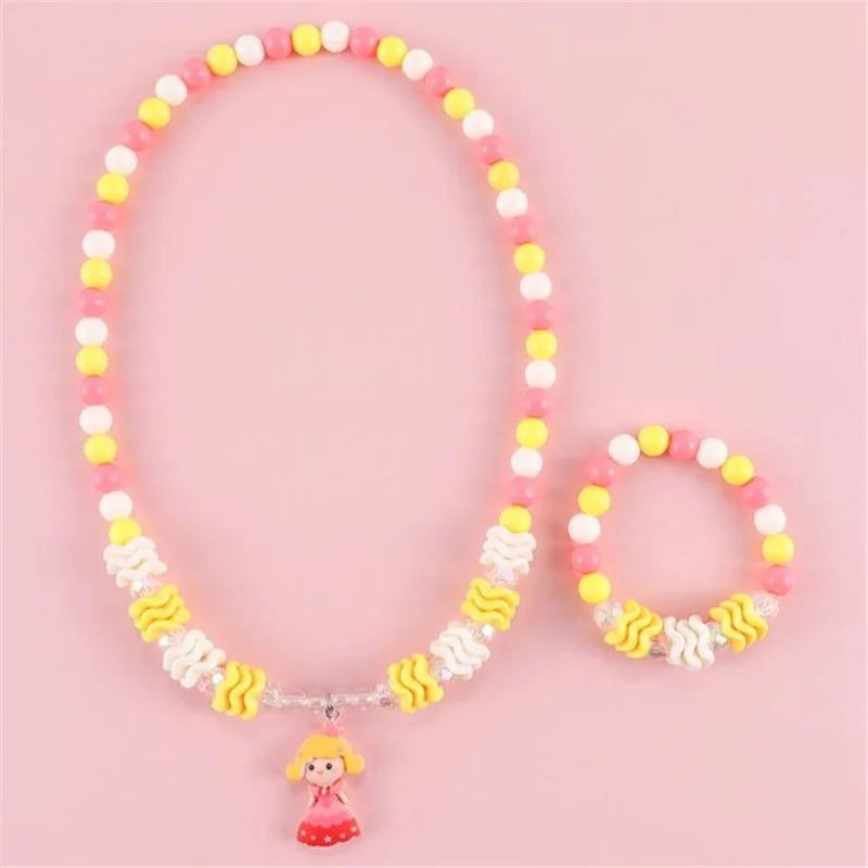 Cute Rabbit Pendant Necklace For Girls Bear Heart Beads Necklace For Children Fashion Jewelry Accessories 2023 Wholesale Trendy