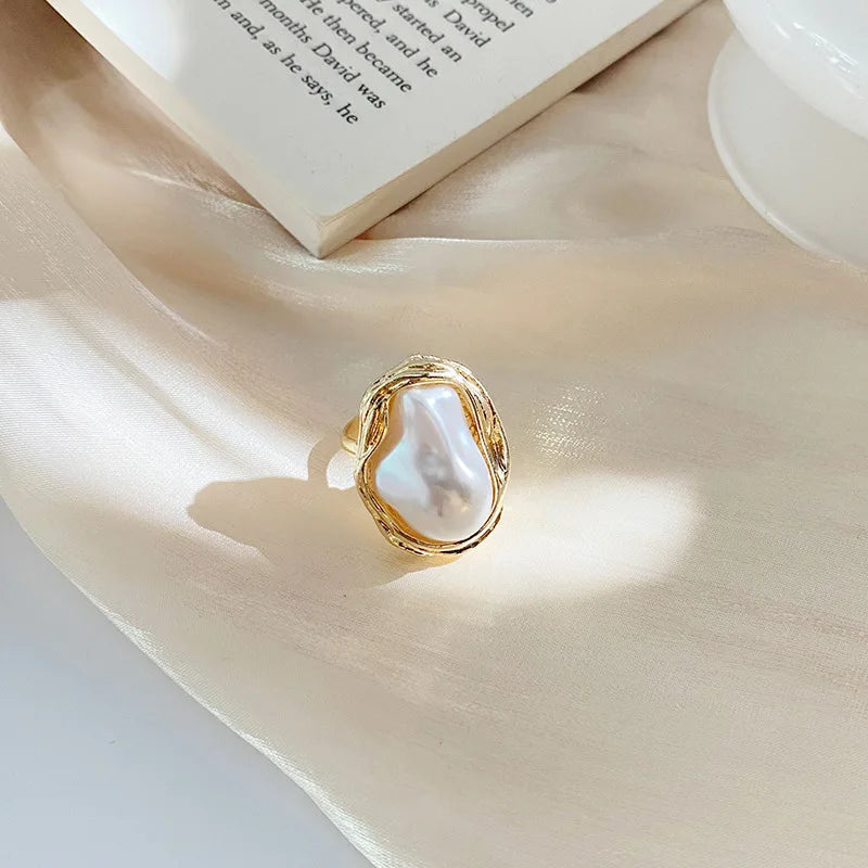 2023 New Design Starfish Pearl Ring Shape Gold Color Adjustable Rings For Women Korean Fashion Jewelry Party Luxury Accessory