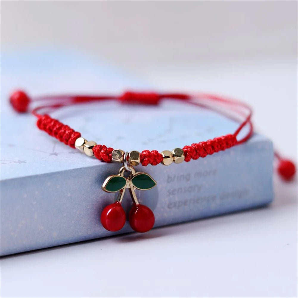 Handwoven Strawberry Cherry Bracelets Cute Red Rope Friendship Jewelry for Girls Sweet Fruit Pendan Accessories Fashion Gifts