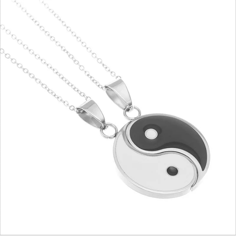 2Pcs Tai Chi Yin Yang Eight Trigrams Pendant Necklaces Set for Couple Silver Color Chain Matching Lover Choker Collar Gift