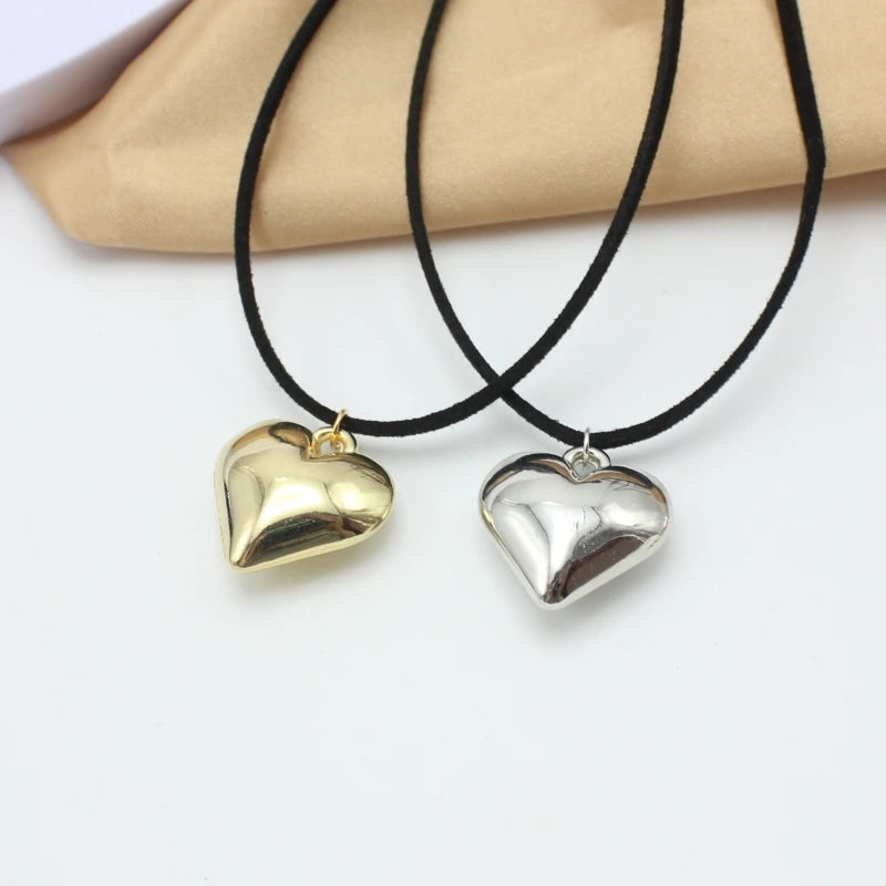 New Goth Black Velvet Big Heart Pendant Choker Necklace for Women Elegant Weave Knotted Bowknot Adjustable Chain Jewelry