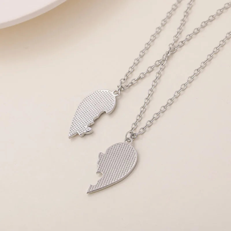 2 PCS Sister Necklace Big Sis Little Heart Stitching Pendant For Women Girl Butterfly Friendship Necklace Jewelry Banquet Gift