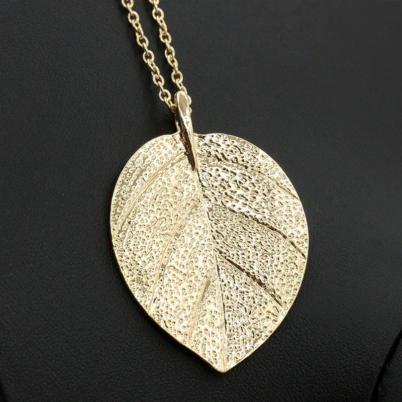 1PC Charm Graceful Shiny Golden Leaf Exquisite Pendant Necklace Long Sweater Chain