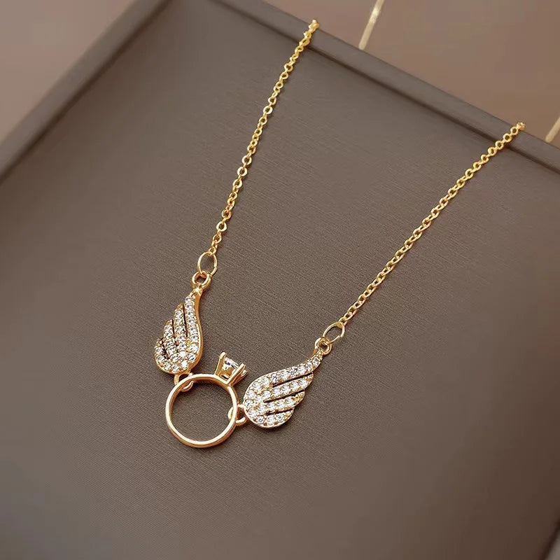 AU750 zircon small wings 999 24K real gold circle pendant necklace for women Instagram niche collarbone necklace